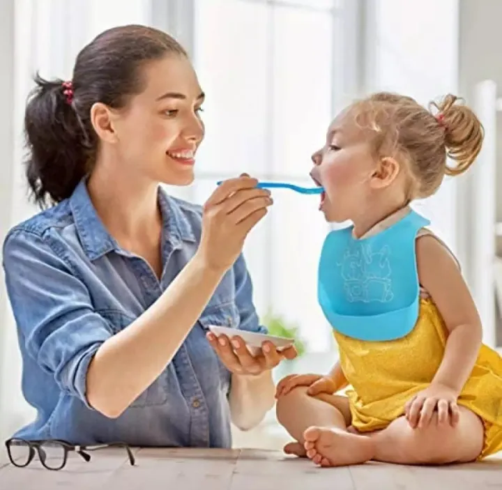 Baby%20Bib%20-%20Waterproof%20Silicone%20Bib%20For%20Baby%20-%20Image%204