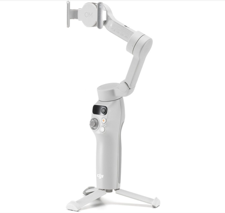 DJI%20Osmo%20Mobile%207%20Smartphone%20Gimbal%20-%20Oliz%20Store%20-%20Image%203