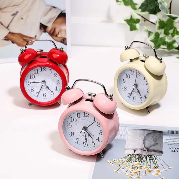 Retro%20Twin%20Bell%20Alarm%20Clock%20-%20Classic%20Loud%20Alarm,%20Metal%20Frame,%20Night%20Light,%20Silent%20Non-Ticking%20%7C%20Vintage%20Bedside%20Clock%20for%20Home%20and%20Office%20-%20Image%206