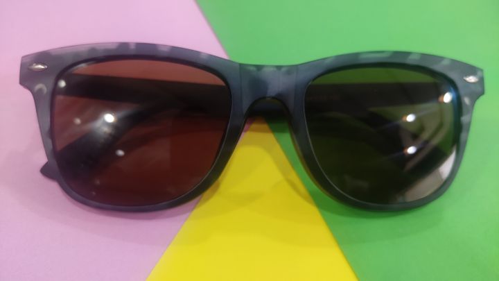 5%20In%201%20Multi%20Use%20Polarized%20Magnetic%20Sunglass%20-%20Image%207