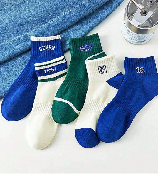 Free%20Size%20Super%20Babaal%20Socks%20for%20Men%20and%20Boys%203%20Pairs%20All%20Season%20in%203%20Different%20Colors%20-%20Image%202