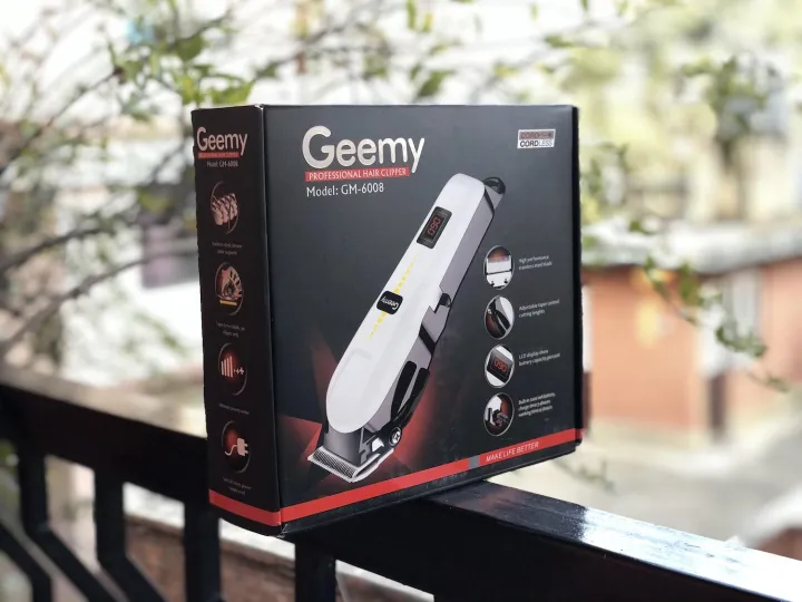 Gemei%20%20Gm-6008%20Professional%20Hair%20Clipper%20Trimmer%20-%20Rechargeable%20-%20Image%203