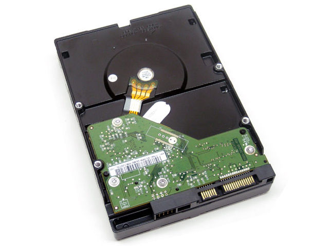 WD%20Purple%20Surveillance%20Hard%20Drive%202TB%20with%201%20Year%20Warranty%20-%20Image%203