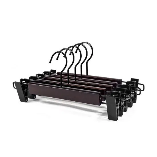 Black%20Plastic%20Clip%20Hanger%2012%20pcs%20For%20Clothes(A-Grade)%20-%20Image%203