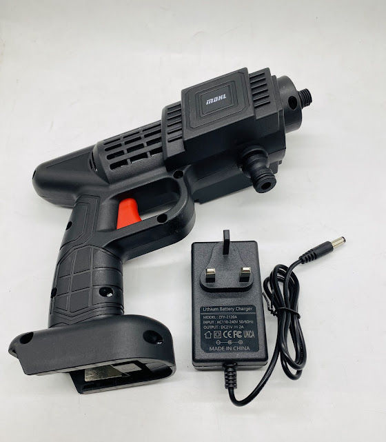 Battery%20Operated%20High%20Pressure%20Car%20Washer%20-%20Image%206