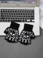 Wenefang 1pcs New Kids Halloween Skeleton Skull Half Finger Luminous Punk Gloves Winter Skull Fingerless Black Mitten. 