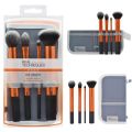 Real Technique Makeup Brush Set. 