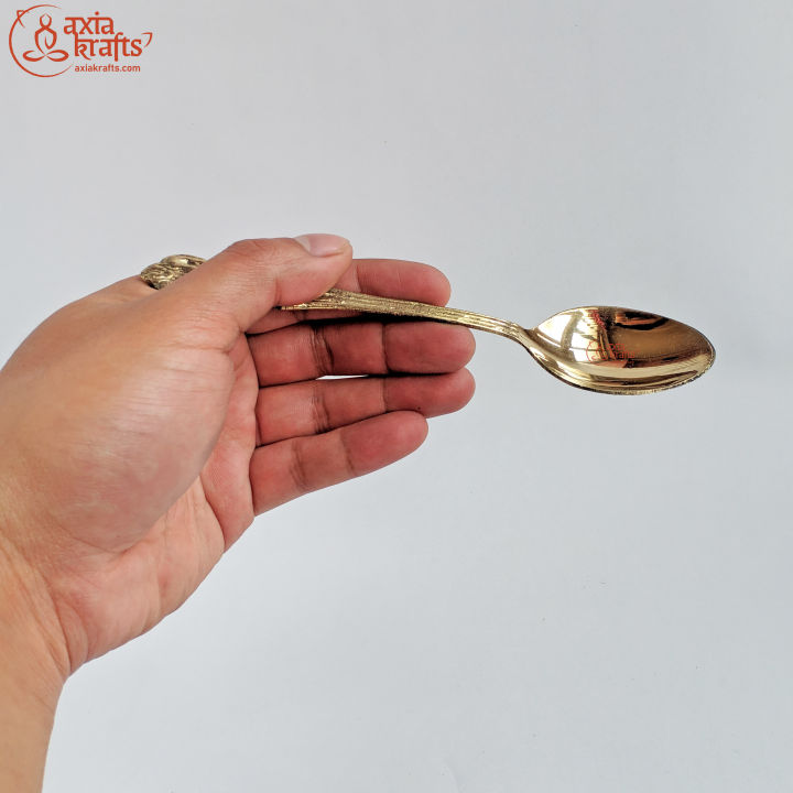 Axia%20Krafts%20Brass%20Spoon%20Set%206.3"%20(Set%20of%202)%20Cutlery%20%20Fine%20Dining%20%20Royal%20Dining%20%20Axia%20Krafts%20-%20Image%202