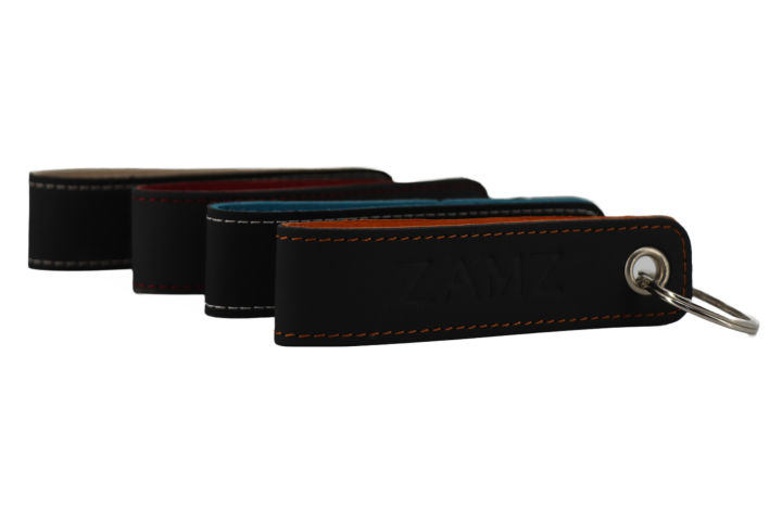 Zamz%20Genuine%20Leather%20Keychain%20/%20Bag%20Key%20Holder%20/%20Keyring%20For%20Men%20And%20Women%20-%20Image%205