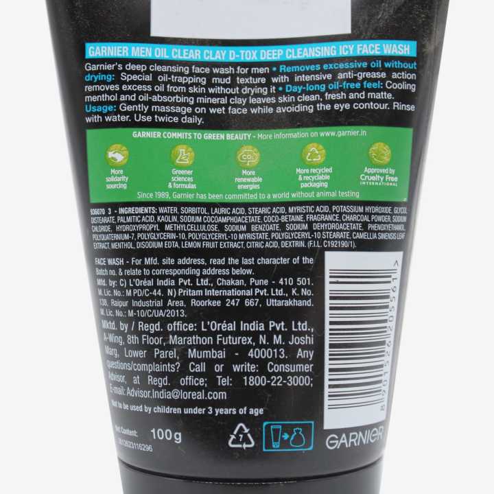 Garnier%20Men%20Oil%20Clear%20%20Face%20Wash%2050G%20-%20Image%203