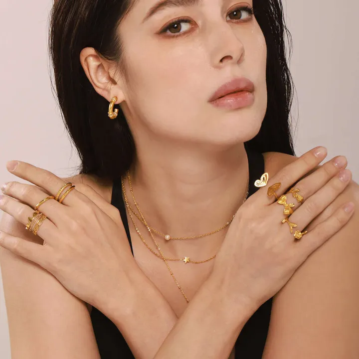 Mili%20Irregular%20Open%20INS%20Style%20Niche%20Design%20Titanium%20Steel%20PVD%20Gold%20Plated%20Color%20Retention%20Ring%20for%20Women%20-%20Image%203