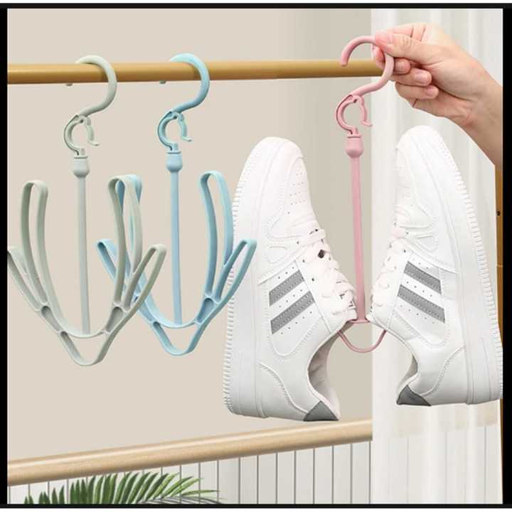 Plastic%20Hanging%20Double%20Hook%20Shoes%20Drying%20Rack%20-%20Image%202