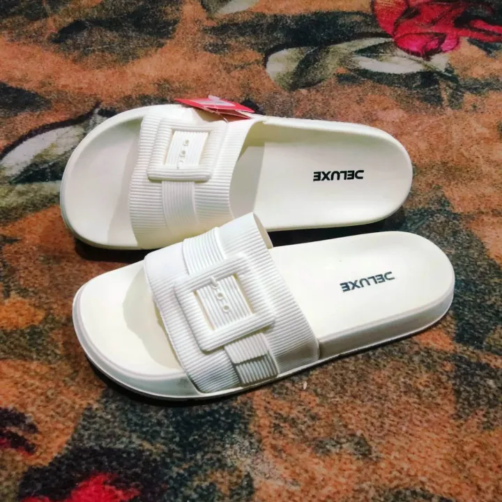 Chinese%20Style%20White%20Slippers%20for%20Girls%20%7C%20Deluxe%20shoes%20Waterproof%20Chappal%20for%20Women%20%7C%20Washable%20chappal%20for%20girls%20with%20high%20quality%20and%20low%20price%20-%20Image%204