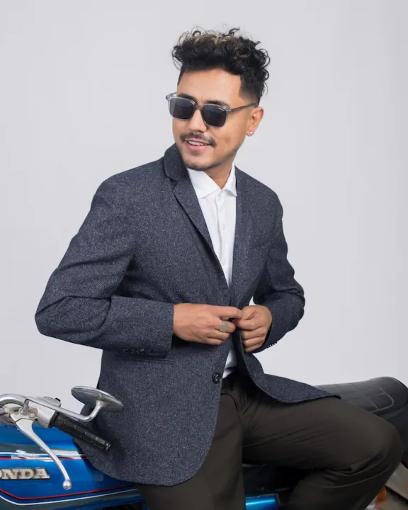 LOGO%20Blazer%20For%20Men%20-%20Image%204