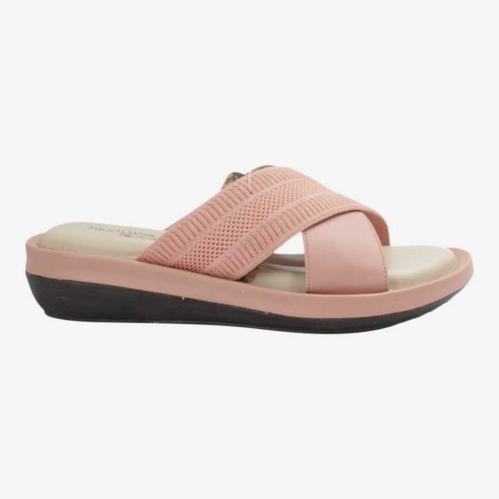 Light%20Pink%20Color%20Flat%20Sandals%20For%20Women%20-%20Image%204
