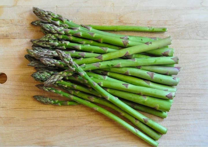 Vegetable%20Seed%20-%201%20Packet%20ASPARAGUS%20IMPORTED%20UC%20157%20Omaxe%20Seeds%20By%20Savyata%20Stores%20For%20Kitchen%20Garden%20-%20Image%202