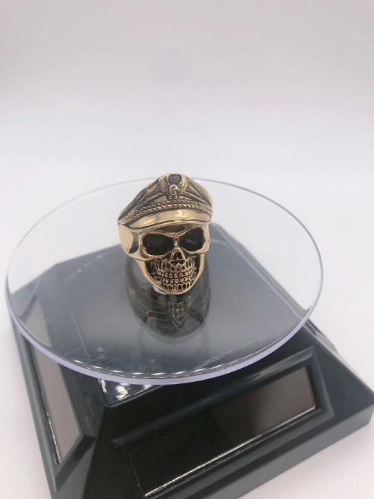 Sale%E3%80%91New%20Titanium%20Steel%20Ring%20Undead%20Skull%20Finger%20Retro%20Trendy%20Men's%20Stainless%20Steel%20Hat%20Double%20Eagle%20Officer%20Ring%20-%20Image%203