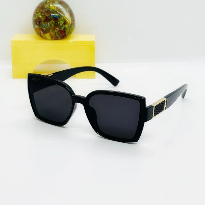 New%20Retro%20Rectangular%20Premium%20Polycarbonate%20Frame%20Sunglasses%20For%20Women%20-%20Black%20%7C%20Fashion%20Rectangular%20Frame%20Sunglasses%20For%20Women%20-%20Image%205