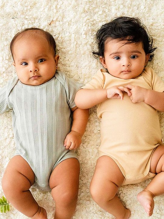 Baby%20Bodysuit%20Short%20Sleeve%20One-piece%20Suit%20Newborn%20Jumpsuit%20Infant%20Vest%20for%20Baby%20Boys%20and%20Girls%200-12%20Months,%20Pack%20of%203%20-%20Image%207