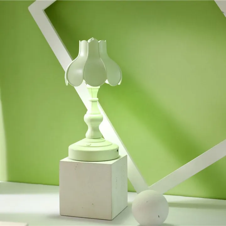 European%20Lotus%20Bedside%20Lamp%20Decor%20Mini%20LED%20Night%20Light%20for%20Mall%20Room%20Bar%20Home%20Small%20Reading%20Table%20Light%20-%20White%20-%20Image%203