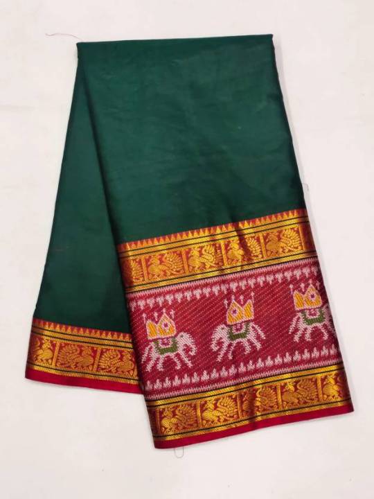 Woven%20Temple%20Border%20Narayanpet%20Cotton%20Silk%20Saree%20Green%20soft%20Women%20Traditional%20occasion%20Party%20Casual%20wear%20for%20special%20day%20Comfy%20Wear%20-%20Image%205