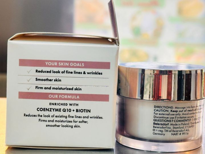Eucerin,%20Face,%20Q10%20Revitalize%20Daily%20Cream,%20Fragrance%20Free,%201.7%20oz%20(48%20g).%20(Poland)%20-%20Image%202