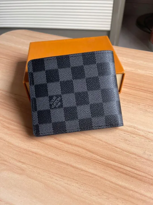 Genuine%20Leather%20Wallet%20For%20Men%20Premium%20Coffee%20Color%20Card%20Holder%20Mens%20Wallet%20With%20Multiple%20Compartments%20-%20Image%203