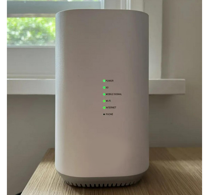 Telstra%205G%20Home%20Modem%20AW1000%20Unlocked%20&%20Compatible%20with%20All%20Australian%20Carriers%20Wi-Fi%206%20AX3600%20-%20Image%202