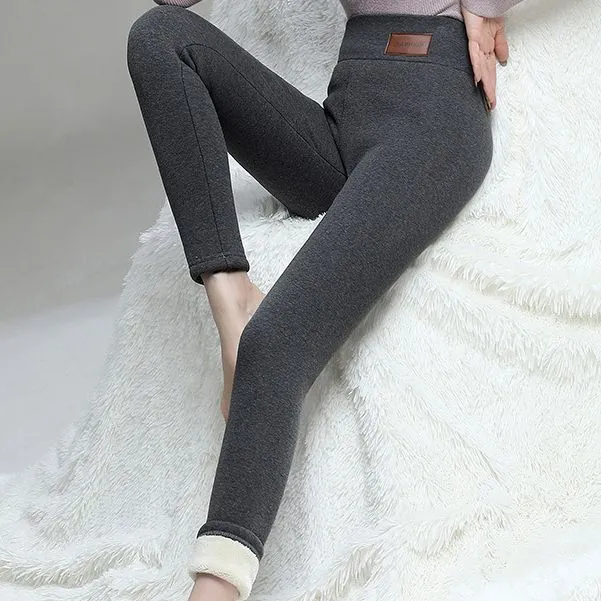 Thick%20Fleece%20inside%20fur%20leggings%20For%20Women%20-%20Image%204