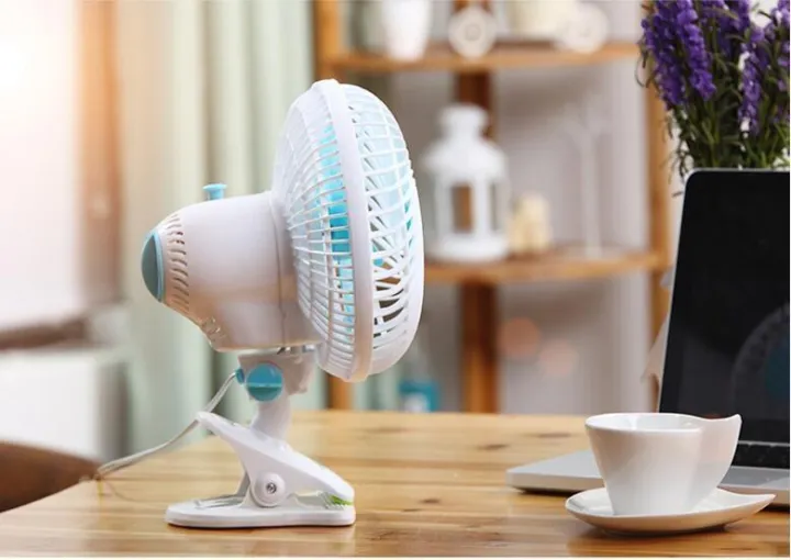 Mini%20Clip%20Electric%20Fan-%20Blue/White%20-%20Image%205