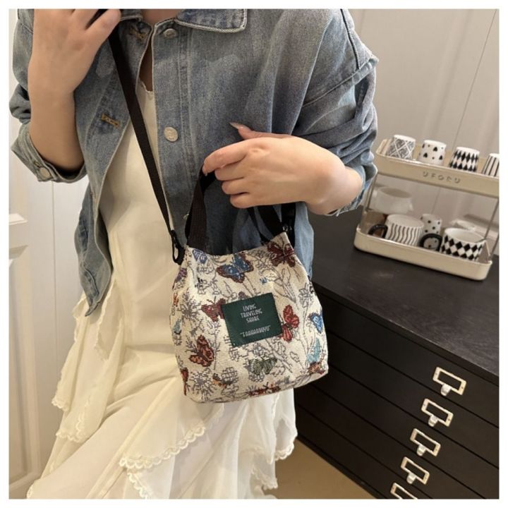 Retro%20Nylon%20Shoulder%20Bag%20Flower%20Pattern%20Comfortable%20Bucket%20Bag%20Large%20Capacity%20Portable%20Tote%20Bag%20-%20Image%206