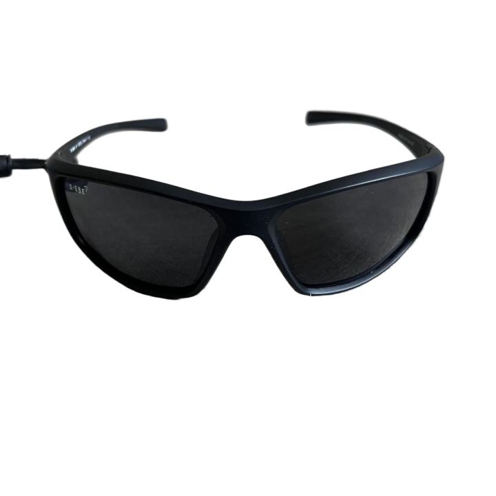 Xeye%20Polarized%20Sunglass%20-%20Image%204