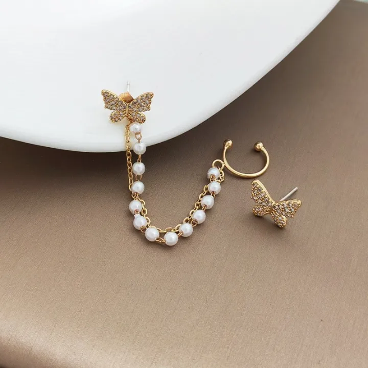 1%20Set%20Crystal%20Butterfly%20Korean%20Ear%20Cuff%20Earrings%20%E2%80%93%20Fashionable%20Hanging%20Cross%20Chain%20Clip-On%20Studs%20-%20Image%202