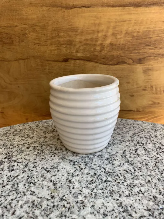 4%20Inch%20Cute%20Ceramic%20Small%20Pot%20For%20Indoor%20Outdoor%20-%20Image%203