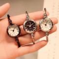 Luxury Bracelet Watches Retro Ladies Fashion Casual Women Dress Watch. 