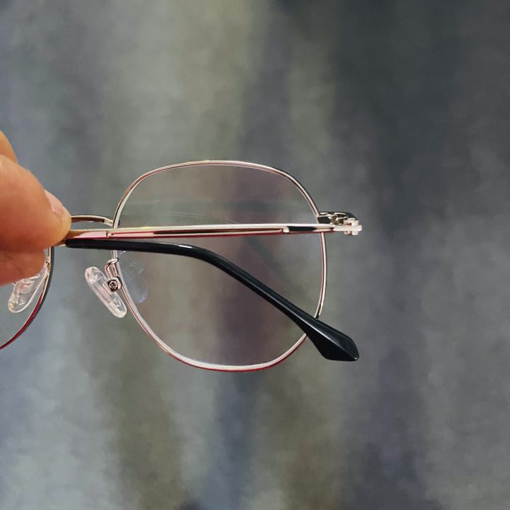 Elegant%20Classic%20Black%20Full%20Rim%20Metal%20Frame%20Computer%20Glasses%20with%20Blue%20Lens%20for%20Unisex%20-%20Image%206