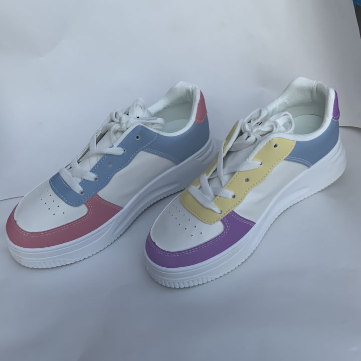 White%20Outdoor%20Color%20Changing%20Shoes%20For%20Women%20-%20Image%205