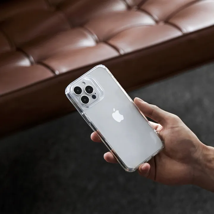 ESR%20Krystec%20Clear%20Case%20for%20iPhone%2014%20Pro%20Case%20Ultra-Yellowing%20Resistant%20-%20Image%204