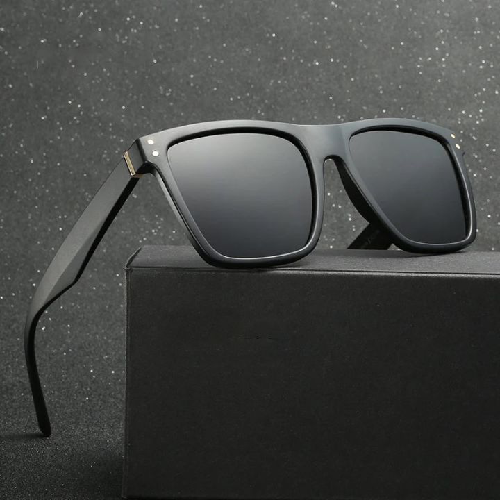 Matte%20Black%20Square%20Frame%20Casual%20Sunglasses%20For%20Men%20%7C%20Polycarbonate%20Sunglasses%20For%20Men%20%7C%20Fashion%20Accessory%20For%20Men%20-%20Image%204