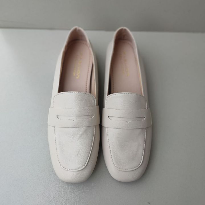 Low Heel Plain Loafer Close Shoe For Women 869-18