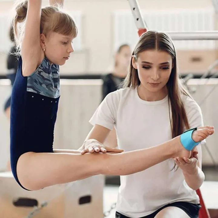 1PCS%20Sticky%20Toes%20Gymnastics%20%E2%80%93%20Tumbling%20Trainer%20&%20Back%20Handspring%20Aid%20Adjustable%20Ankle%20Straps%20-%20Perfect%20for%20Kids,Athletes%20-%20Image%206