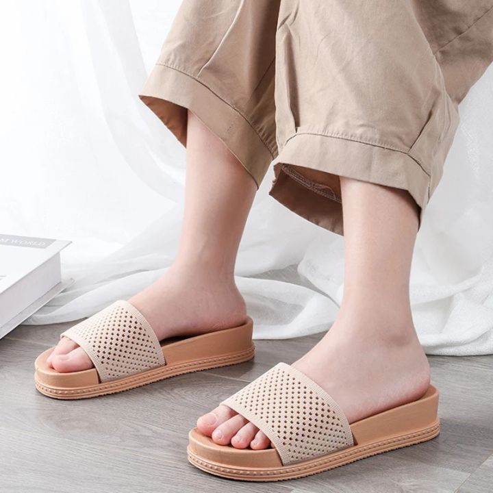 New%20Net%20Design%20Slipper%20For%20Women%20-%20Fashion%20%7C%20Multisize%20%7C%20Slippers%20For%20Women%20%7C%20Women'S%20Footwear%20%7C%20Ladies%20Slipper%20-%20Image%203