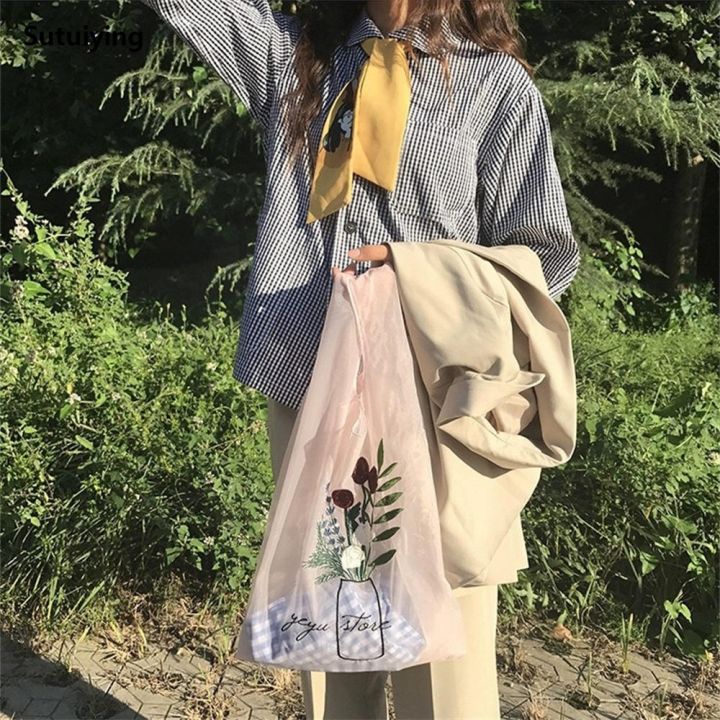 Sutuiying%20Large%20Capacity%20Organza%20Handbag%20Spacious%20Interior%20Mesh%20Embroidery%20Trending%20Accessory%20Embroidered%20Tote%202025%20Design%20Sheer%20Organza%20Chic%20Bag%20for%20Women's%20Fashion%20Daily%20Carryall%20Stylish%20Travel%20Shopping%20Accessory%20-%20Image%206