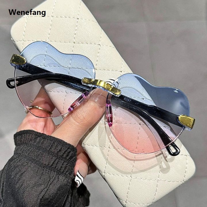 Wenefang Rimless Heart-Shaped Sunglasses Designer UV Protection Fashion Rimless Sun Glasses UV400 Gradient Lens Love Heart Shades for Women Men Beachwear Casual Accessories Summer Fashion