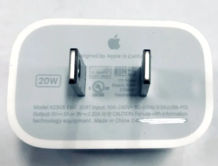 USB%20C%20Fast%20Charger%20Dock%20Adapter%2020%20W%20-%20Image%204