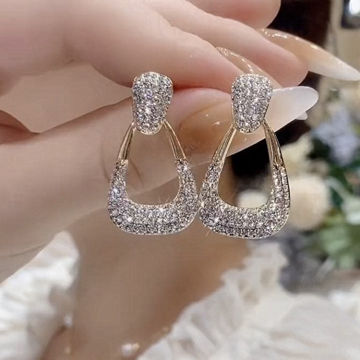 %E3%80%90Mega%20Sale%E3%80%91Silver%20Needle%20Geometric%20Drill%20Pure%20Design%20New%20Style%20Fashionable%20Ear%20Studs%20Female%20Earrings%20Earrings%20S92024%20Light%20Luxury%2025%20-%20Image%202