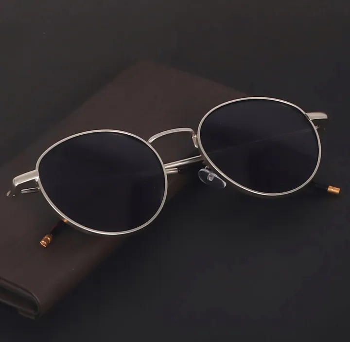 Silver%20Metal%20Thin%20Square%20Retro%20Trendy%20Sunglasses%20For%20Men%20-%20Black%20Lens%20%7C%20Fashion%20Polycarbonate%20Frame%20Sunglasses%20For%20Men%20-%20Image%202