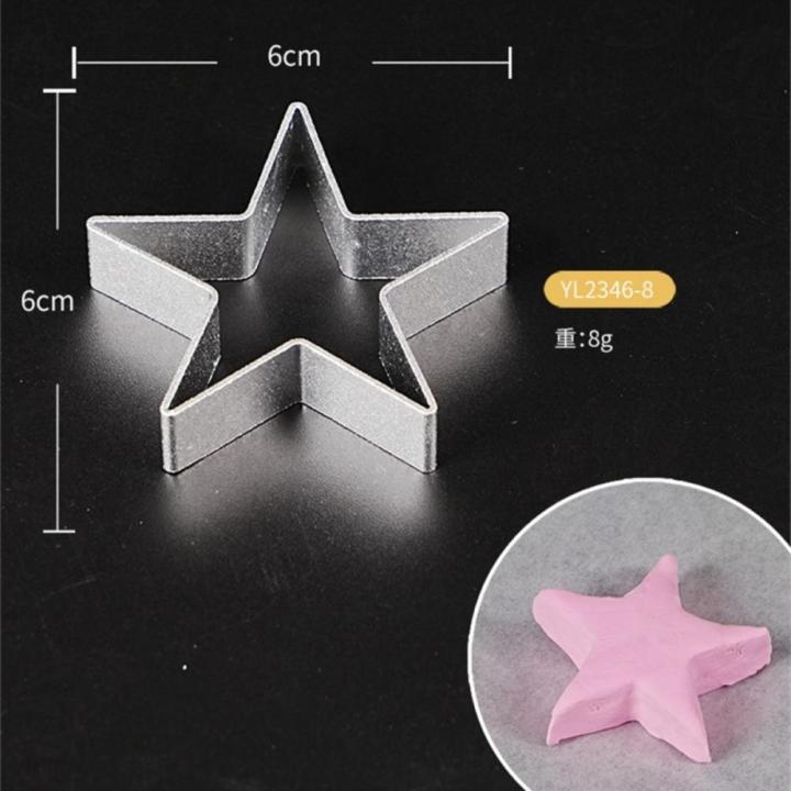 Non-stick%20surface%20-shaped%20cookie%20cutter%20Cute%20Durable%20Assorted%20shapes%20and%20sizes%20Biscuit%20mold%20Easy%20to%20clean%20Aluminium%20alloy%20Pastry%20cookies%20cutter%20for%20Baking%20enthusiasts%20Home%20baking%20Christmas%20cookies%20-%20Image%204