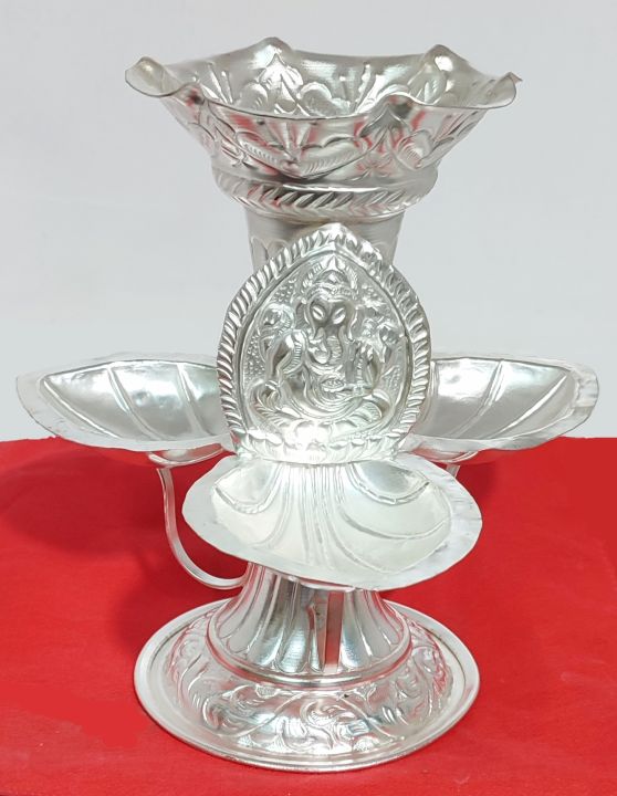 Silver%20Plated%20Ganesh%20Tikadani,Pooja%20Items,%20-%20Image%203