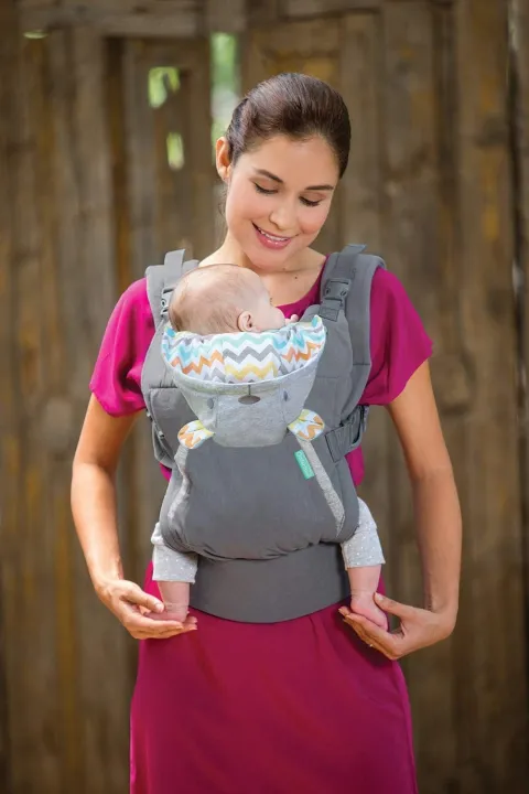 Baby%20Infantino%20Cuddle%20Up%20Ergonomic%20Hoodie%20Carrier%20Bag%20-%20Image%205